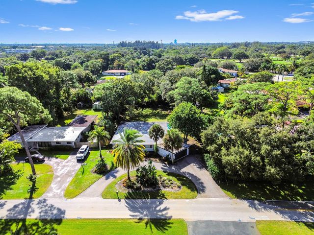 4330 SW 7th Street, Plantation, FL 33317