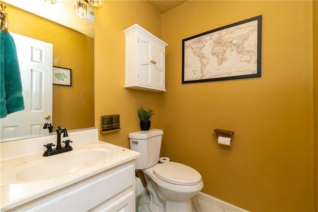 100 Cutter LN, Knotts Island, NC 27950