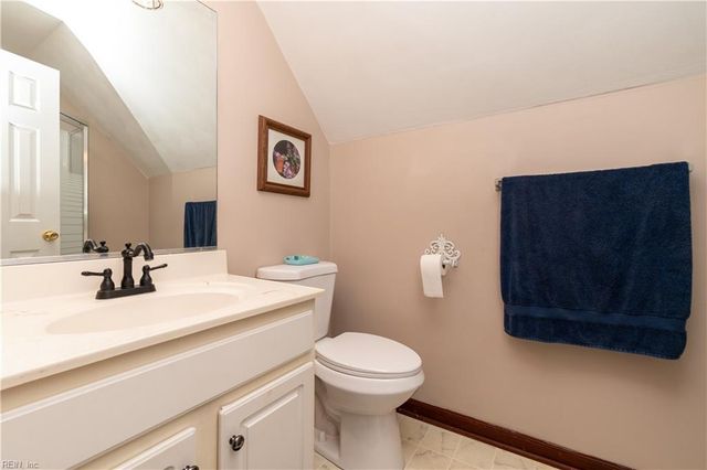 100 Cutter LN, Knotts Island, NC 27950