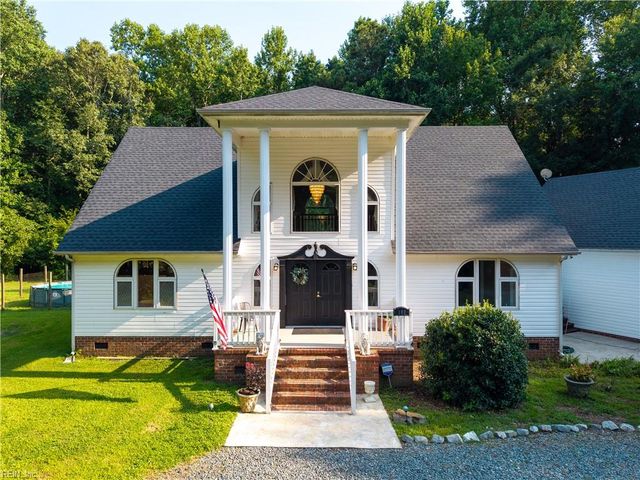 100 Cutter LN, Knotts Island, NC 27950
