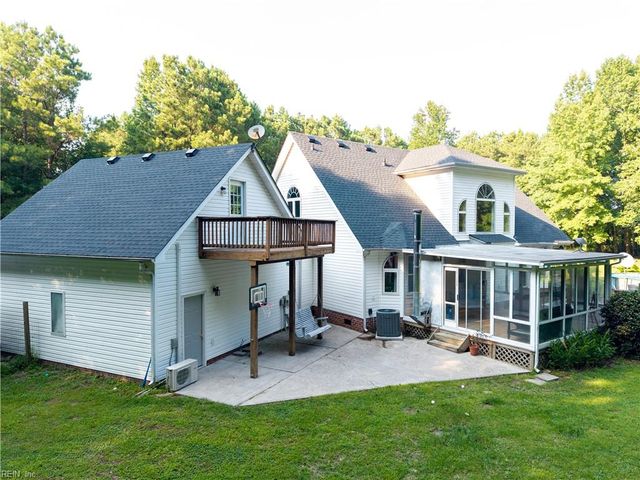 100 Cutter LN, Knotts Island, NC 27950