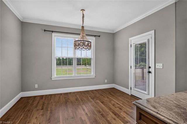 8202 Fortana Court, Kernersville, NC 27284