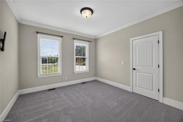 8202 Fortana Court, Kernersville, NC 27284