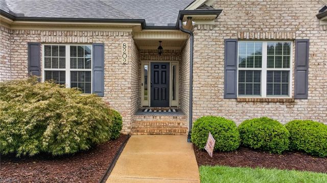 8202 Fortana Court, Kernersville, NC 27284
