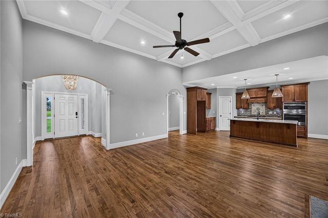 8202 Fortana Court, Kernersville, NC 27284