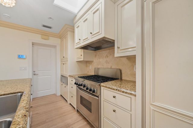 240 El Dorado Lane, Palm Beach, FL 33480