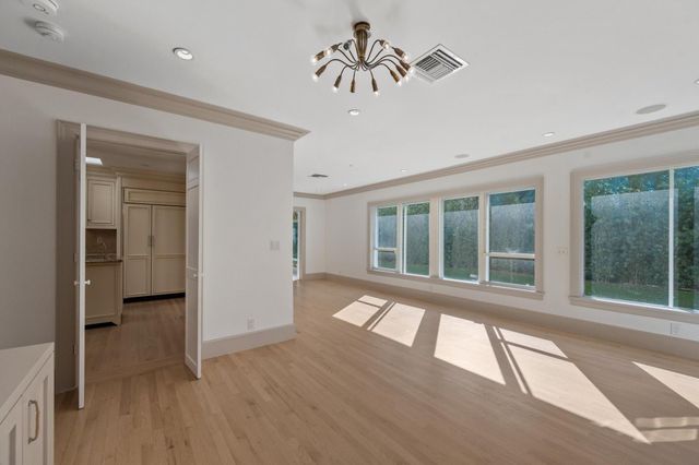 240 El Dorado Lane, Palm Beach, FL 33480