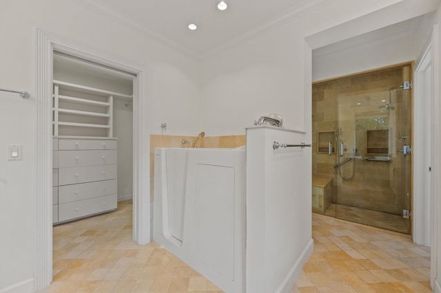 240 El Dorado Lane, Palm Beach, FL 33480