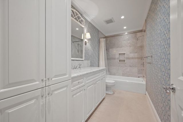 240 El Dorado Lane, Palm Beach, FL 33480