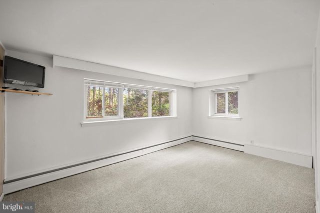 2527 TULIP LN, Feasterville Trevose, PA 19053