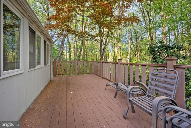 2527 TULIP LN, Feasterville Trevose, PA 19053