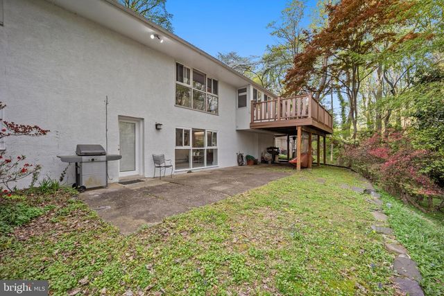 2527 TULIP LN, Feasterville Trevose, PA 19053