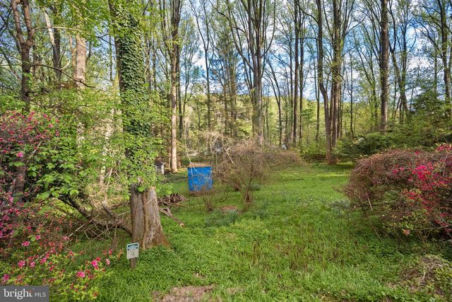 2527 TULIP LN, Feasterville Trevose, PA 19053