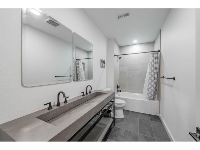 2394 Davis St, Fort Collins, CO 80524