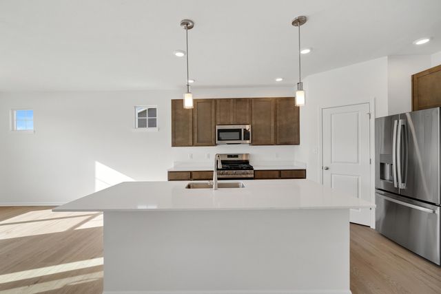 5086 Sedona Circle, Schererville, IN 46375