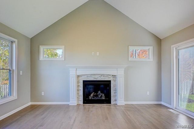 4543 Camp Rd L90, Hamburg, NY 14075