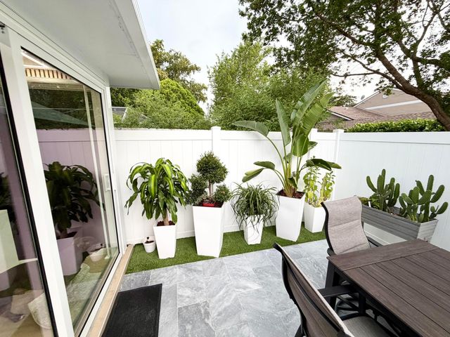 4929 W Lakes Drive, Deerfield Beach, FL 33442