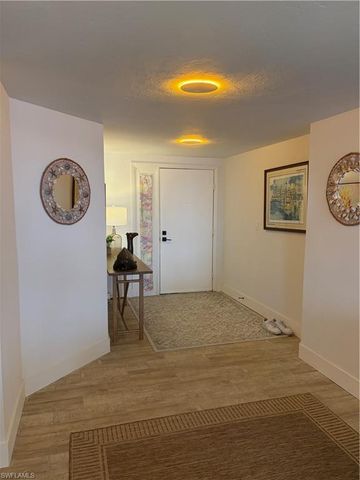 1920 Virginia AVE SW 1402, Fort Myers, FL 33901