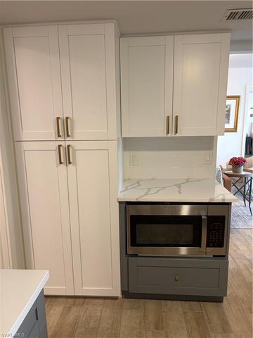 1920 Virginia AVE SW 1402, Fort Myers, FL 33901