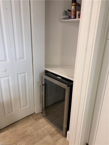 1920 Virginia AVE SW 1402, Fort Myers, FL 33901