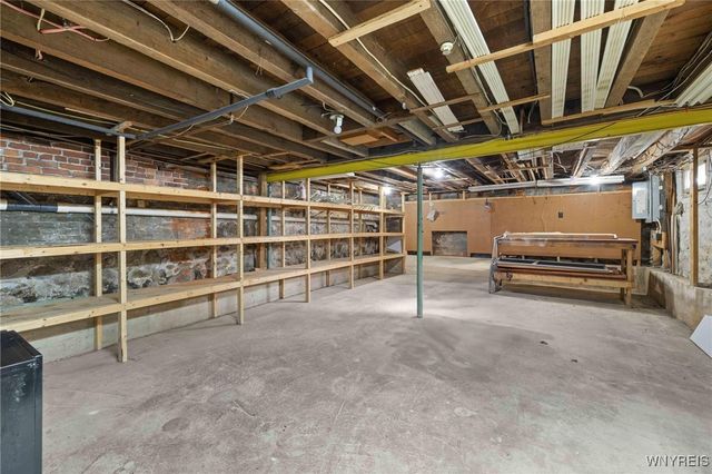 6940 Versailles Road, Evans, NY 14047