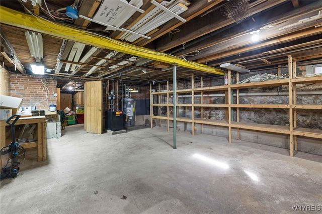 6940 Versailles Road, Evans, NY 14047