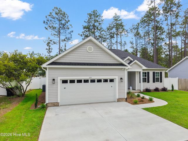514 Greenmoss Road, Southport, NC 28461