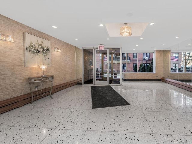 1110 Stadium Avenue 5F, Bronx, NY 10465