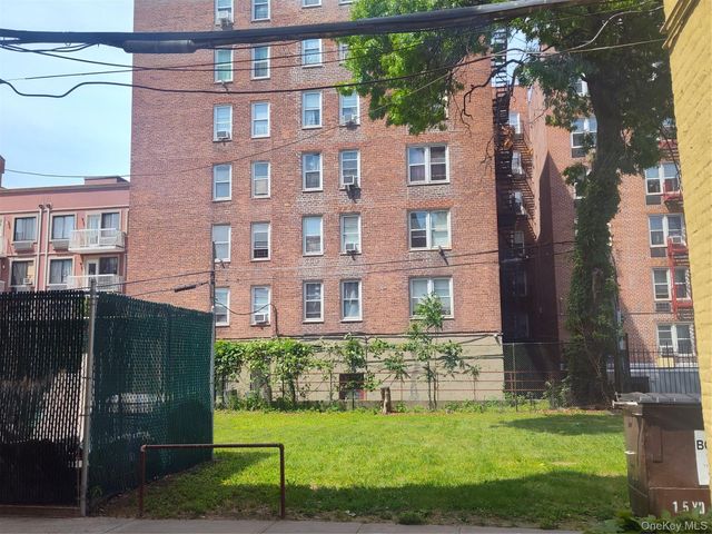 4012 73rd Street A4, Woodside, NY 11377