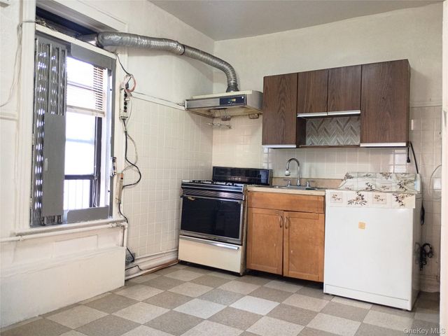 4012 73rd Street A4, Woodside, NY 11377