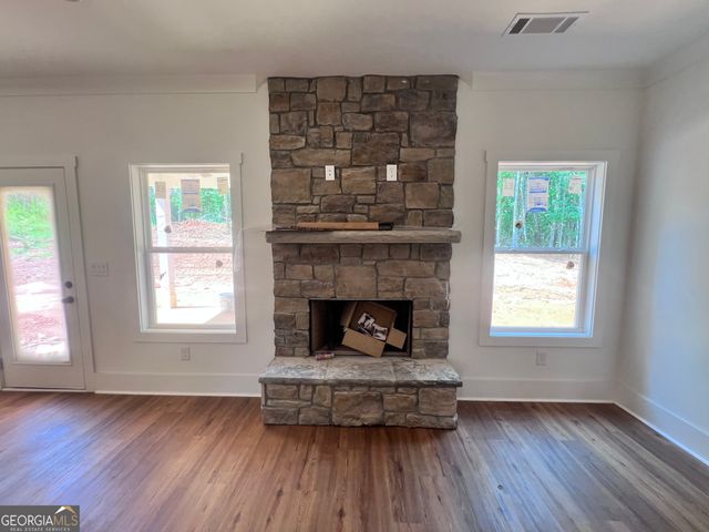 2063 Highway 197 N, Clarkesville, GA 30523