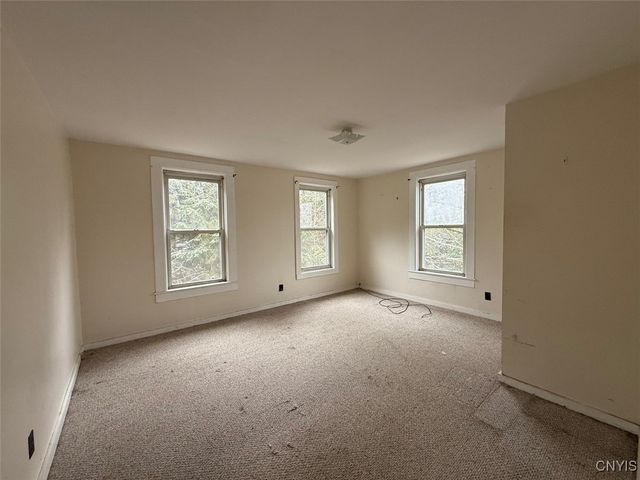 141 Oswego River Road, Schroeppel, NY 13135