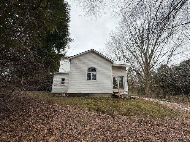 141 Oswego River Road, Schroeppel, NY 13135