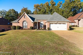 8800 Oak Grove Boulevard, Olive Branch, MS 38654