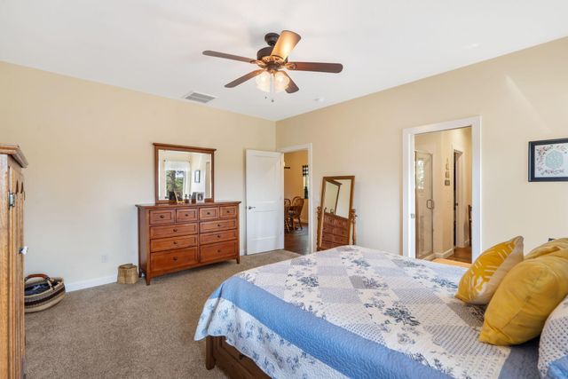 64 Ridgemont Circle, Branson West, MO 65737