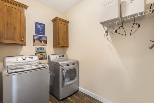 64 Ridgemont Circle, Branson West, MO 65737