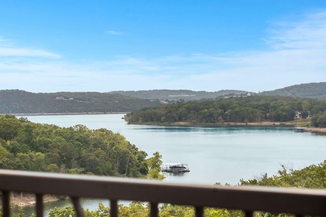 64 Ridgemont Circle, Branson West, MO 65737