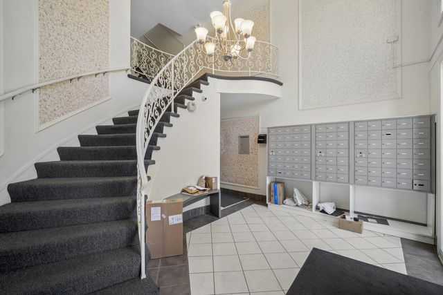 5200 Carriageway Drive 214, Rolling Meadows, IL 60008