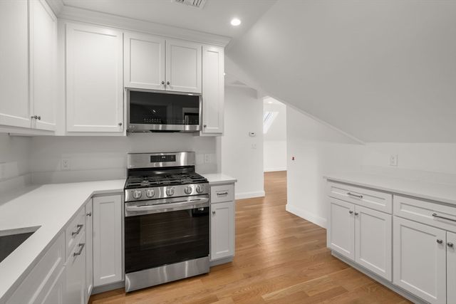 202 Washington Street A, Wellesley, MA 02481