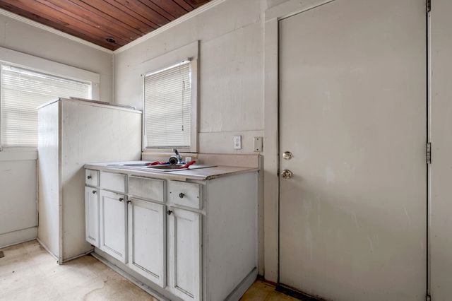 108 Ridge Road, Tallahassee, FL 32305