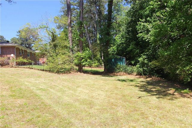 651 Lyle Drive SE, Marietta, GA 30067