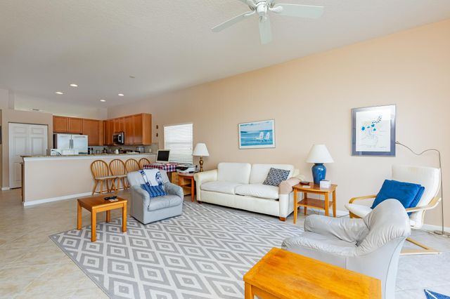 11500 SW Glengarry Court, Port St Lucie, FL 34987