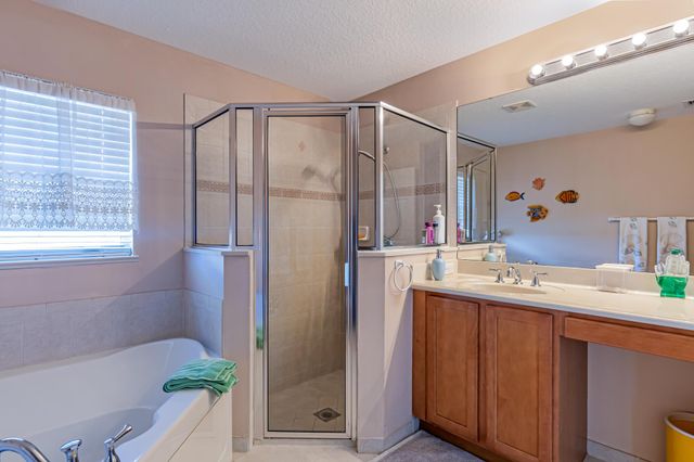 11500 SW Glengarry Court, Port St Lucie, FL 34987