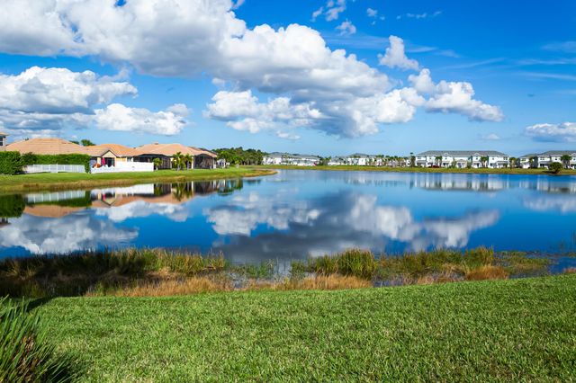 11500 SW Glengarry Court, Port St Lucie, FL 34987