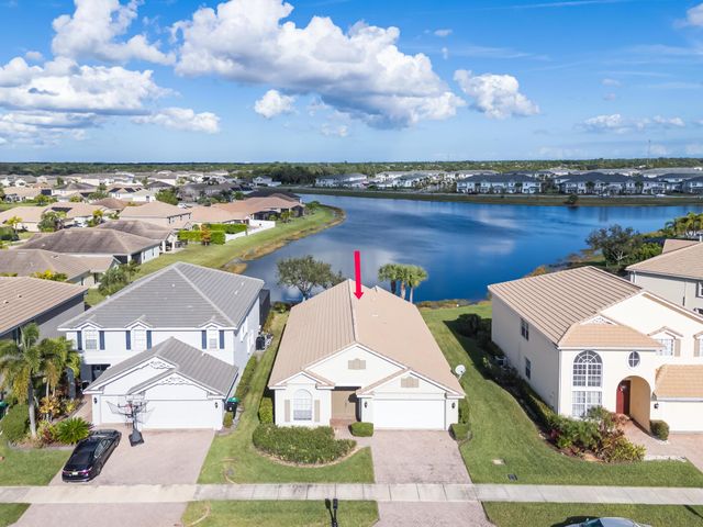 11500 SW Glengarry Court, Port St Lucie, FL 34987