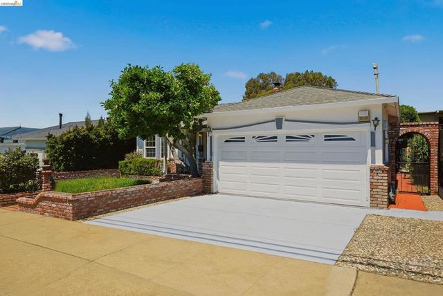 963 Devon Dr, Hayward, CA 94542