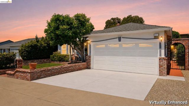 963 Devon Dr, Hayward, CA 94542