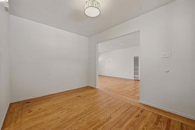 963 Devon Dr, Hayward, CA 94542