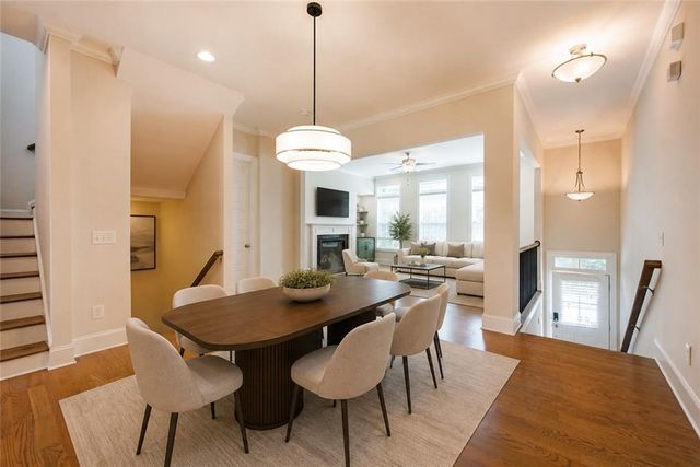 2128 Olde Georgian Ter, Atlanta, GA 30318