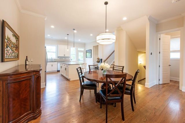 2128 Olde Georgian Ter, Atlanta, GA 30318